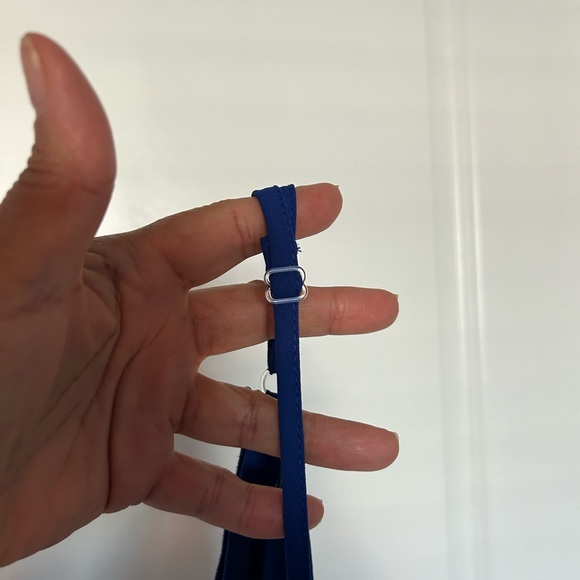 I.N. SAN FRANCISCO • Blue/Cobalt Women’s Blouse • Medium • - Picture 7 of 7